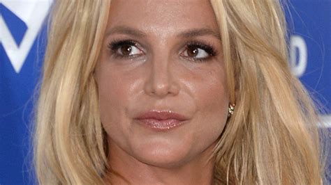  De Britney Spears Conservatorship: Een Achterhaalde Controle of Noodzakelijke Bescherming?